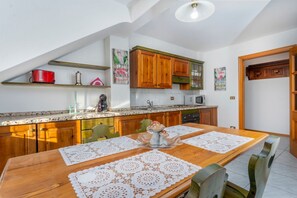 Fridge, microwave, oven, toaster