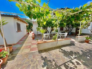 Outdoor dining - Villa Arco 2, Palinuro, Cilento (Palinuro)