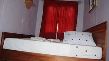 Apartment | 1 bilik tidur, seterika/papan seterika, Wi-fi percuma, cadar katil