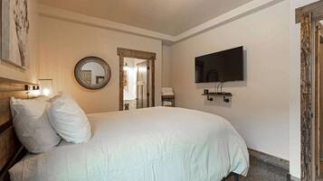 2 habitaciones, tabla de planchar con plancha y cuna de viaje