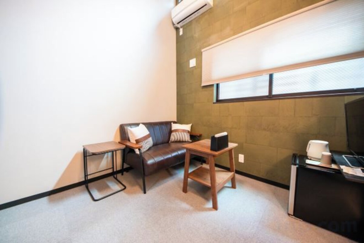 Living area | Flat-screen TV