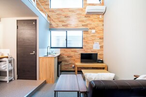 Double Room 101 with washing machine | Decoración individual, mobiliario individual, wifi gratis y ropa de cama