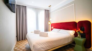 Een kluis op de kamer, individueel gedecoreerd, individueel gemeubileerd