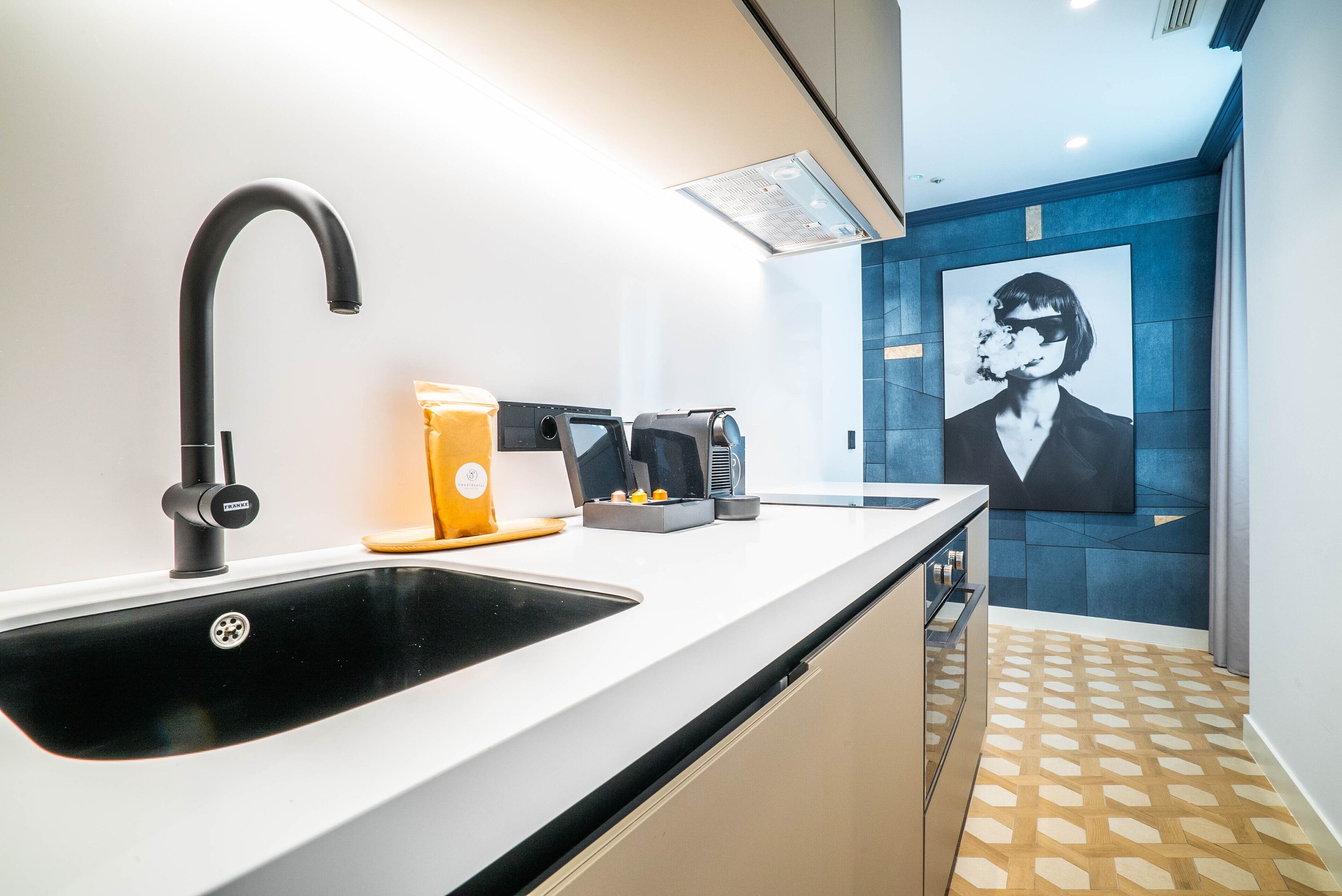 apartment, 2 bedrooms, 2 bathrooms (6 people) | private kitchen | fridge, microwave, oven, stovetop