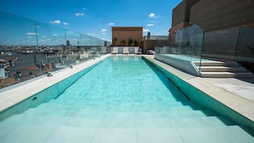 Piscina all'aperto
