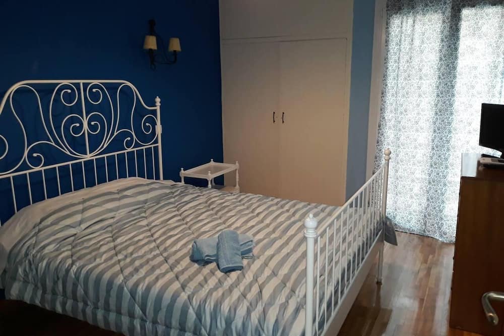 2 Bed Flat - Sleeps 4 - Pets - Wifi