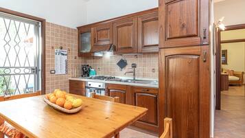 Family Villa, 4 Bedrooms, 2 Bathrooms, Mountainside (Bella Vista House With Sea View) | Private kitchen | Fridge, oven, stovetop, dishwasher