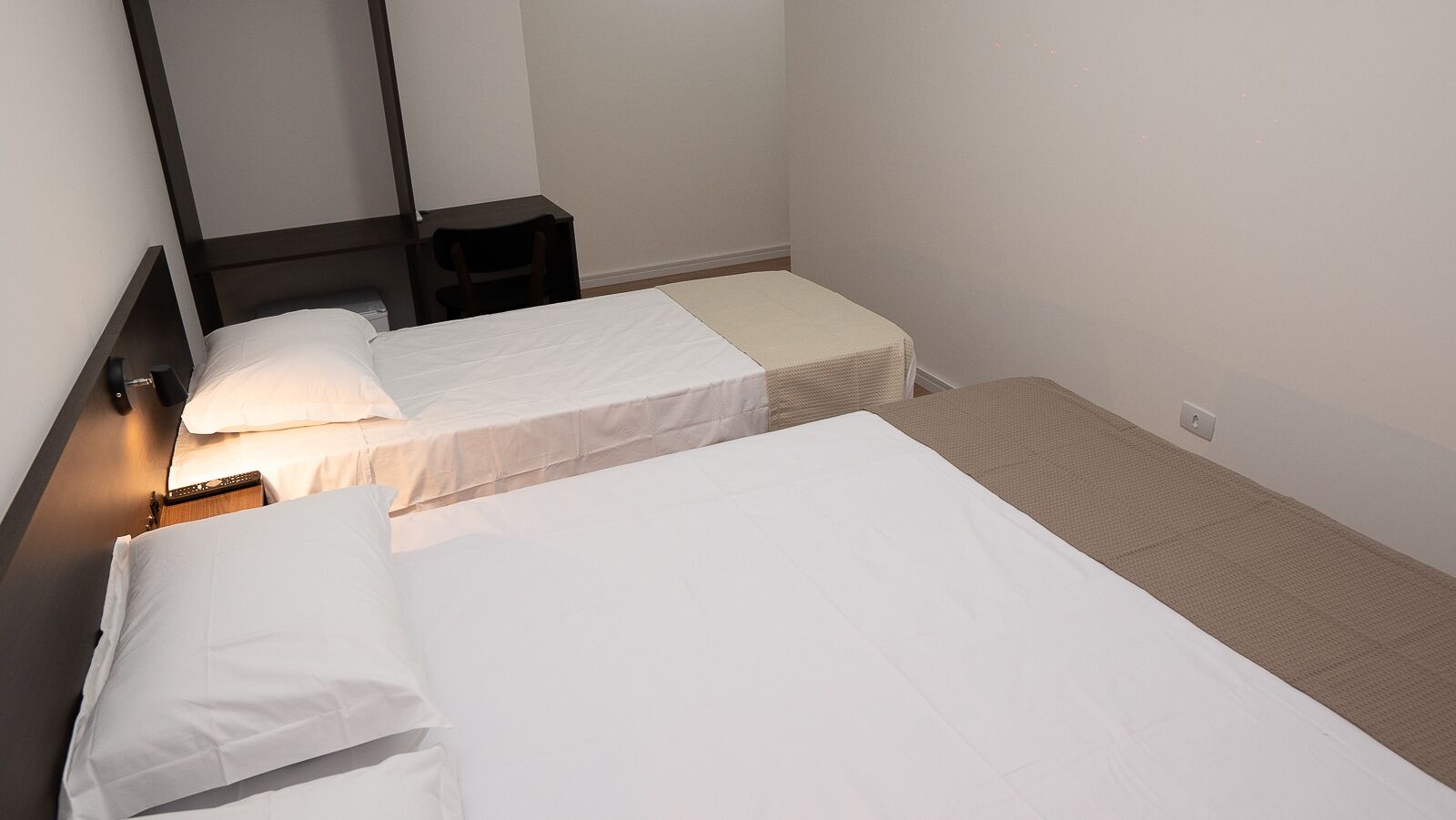 family triple room | children’s theme room