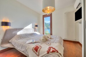 Apartamento standard, vários quartos, ao lado da montanha (Panorama Fantastico Apt Pool & Beach) | 1 quarto, Wi-Fi de cortesia, roupa de cama