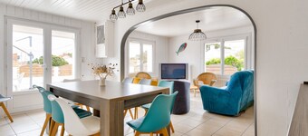 House in Barbâtre for 12 - 450m from the beach