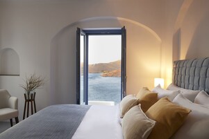 Luxury Villa (Iris) | Colchones viscoelásticos, caja fuerte, cortinas opacas