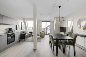 Apartamento, 2 habitaciones | Wifi gratis y ropa de cama