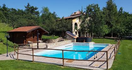 Apartm. old stone house 6/7 persons