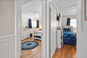 2 habitaciones, tabla de planchar con plancha y wifi gratis 