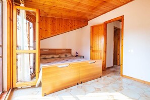3 bedrooms