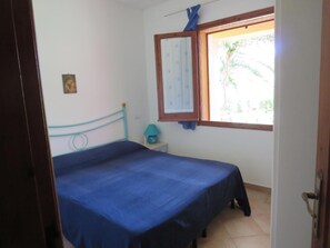 2 bedrooms