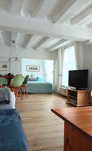 Fernseher, DVD-Player