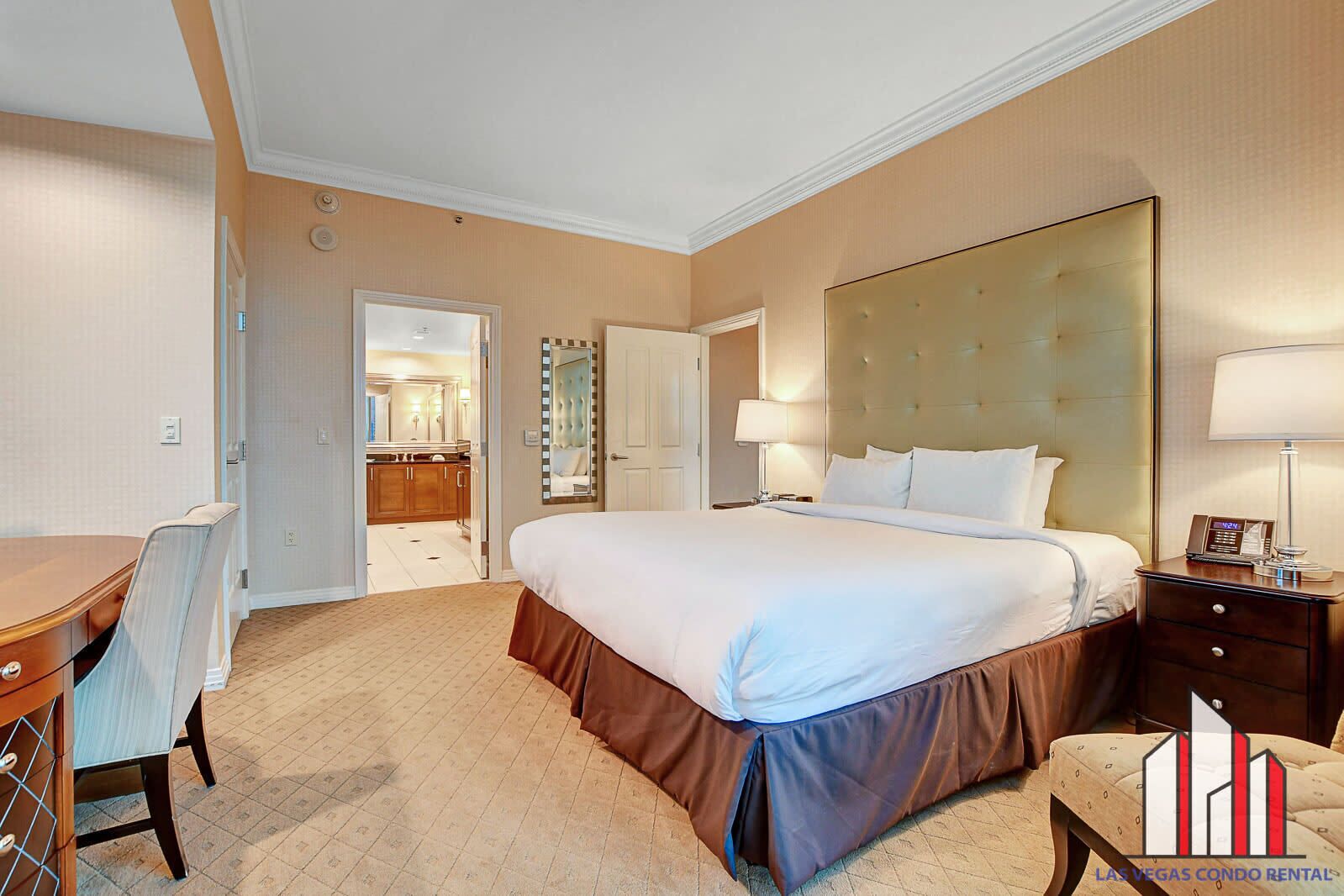 Signature 2Br3Ba F1 View Balcony Ste 30-719 and 21