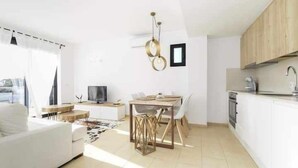Interior - wonderful apt. design 1 minute from the beach (Santandria (Platja))