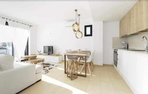 Interior - wonderful apt. design 1 minute from the beach (Santandria (Platja))