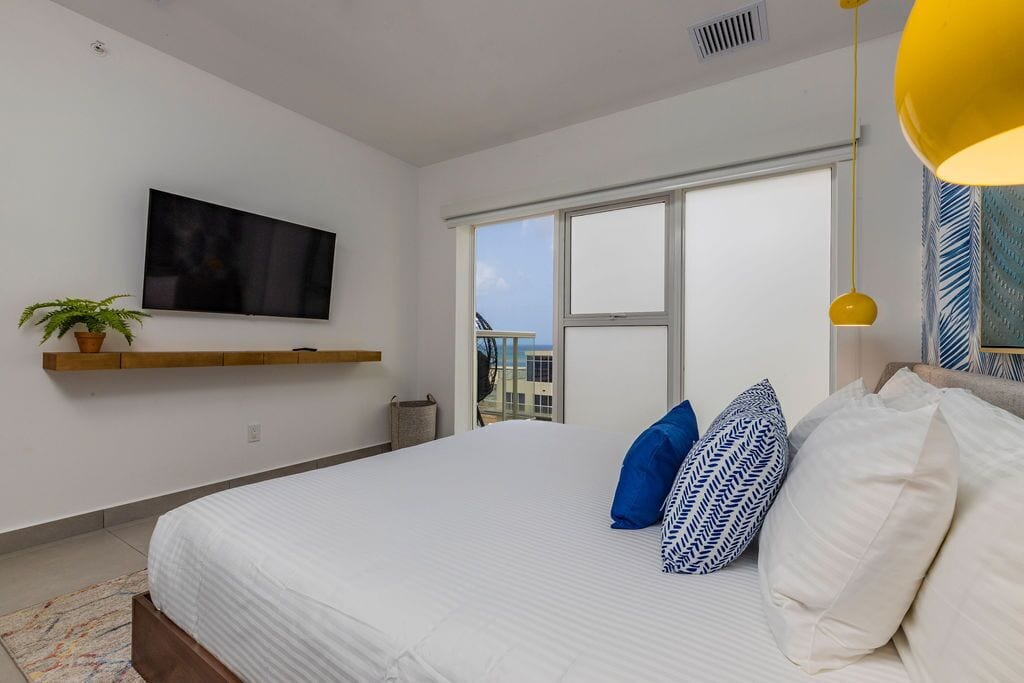 2 bedrooms, iron/ironing board, travel crib, free WiFi