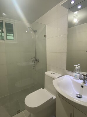 Bathtub
