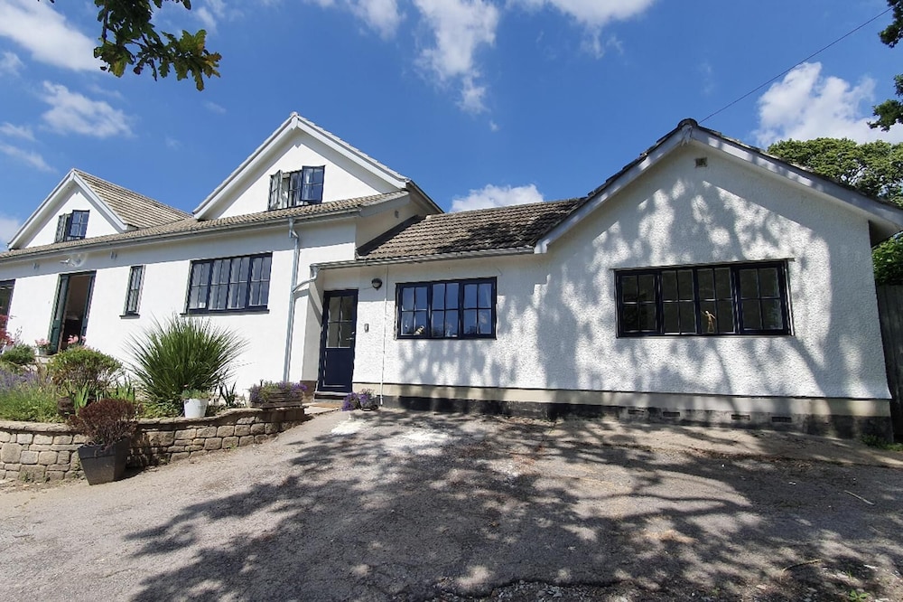 Cosy 2-bed Property in Ashburton, Dartmoor