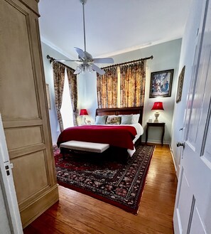 3 soverom, strykejern/-brett, wi-fi og sengetøy