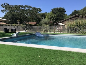 Piscine extérieure