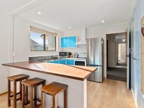 Fridge, microwave, stovetop, toaster