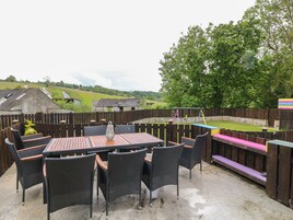 Cottage | Property grounds