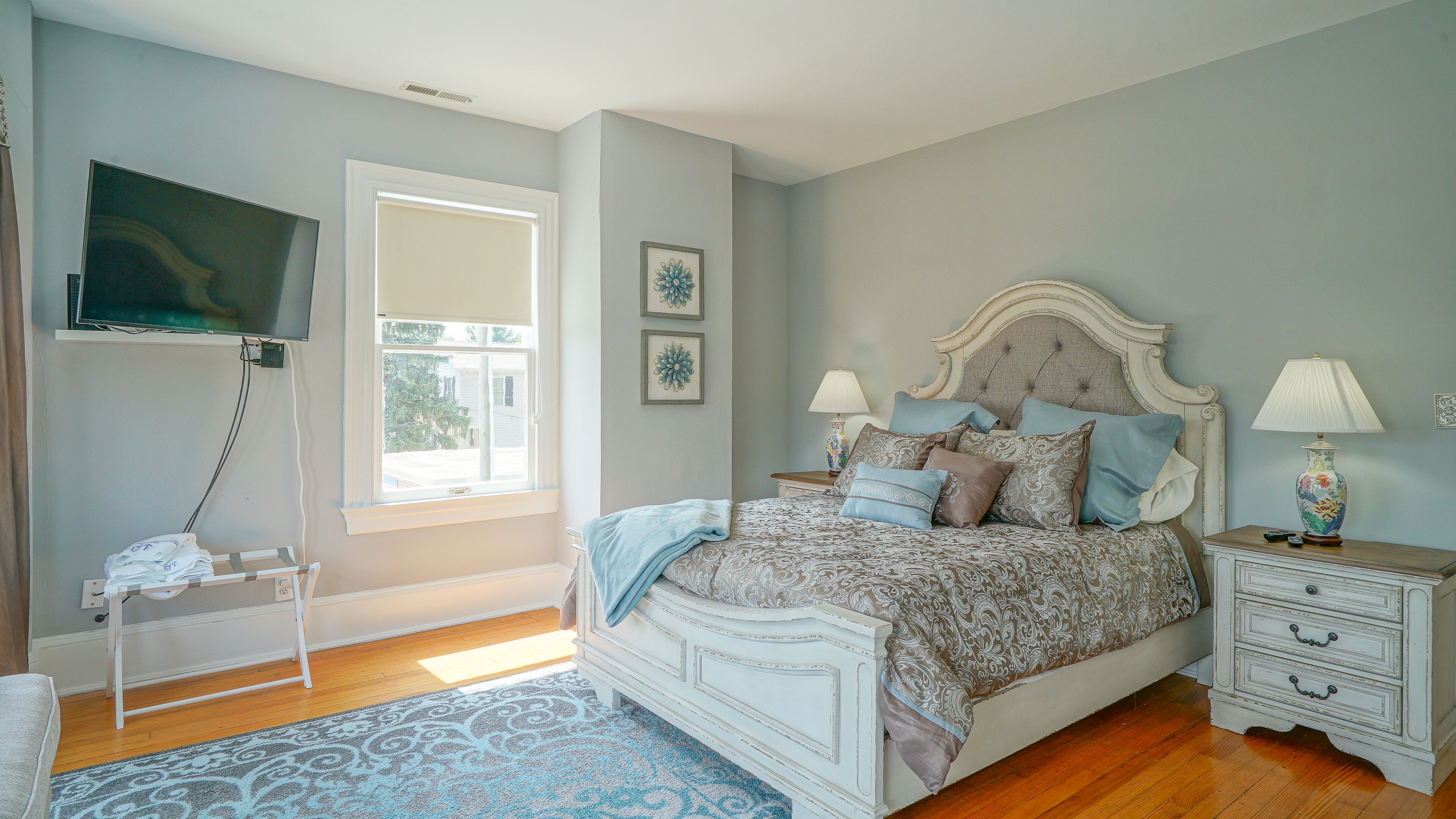 5 bedroom Historic Victorian by Chester River