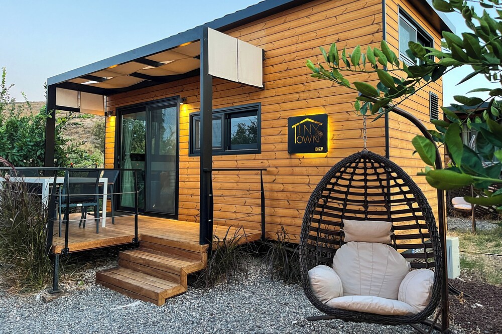 Tiny Town Otel