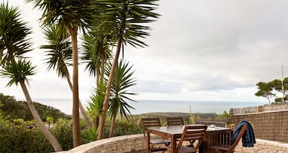 4BR House with Ocean View in Sintra by Host for Us