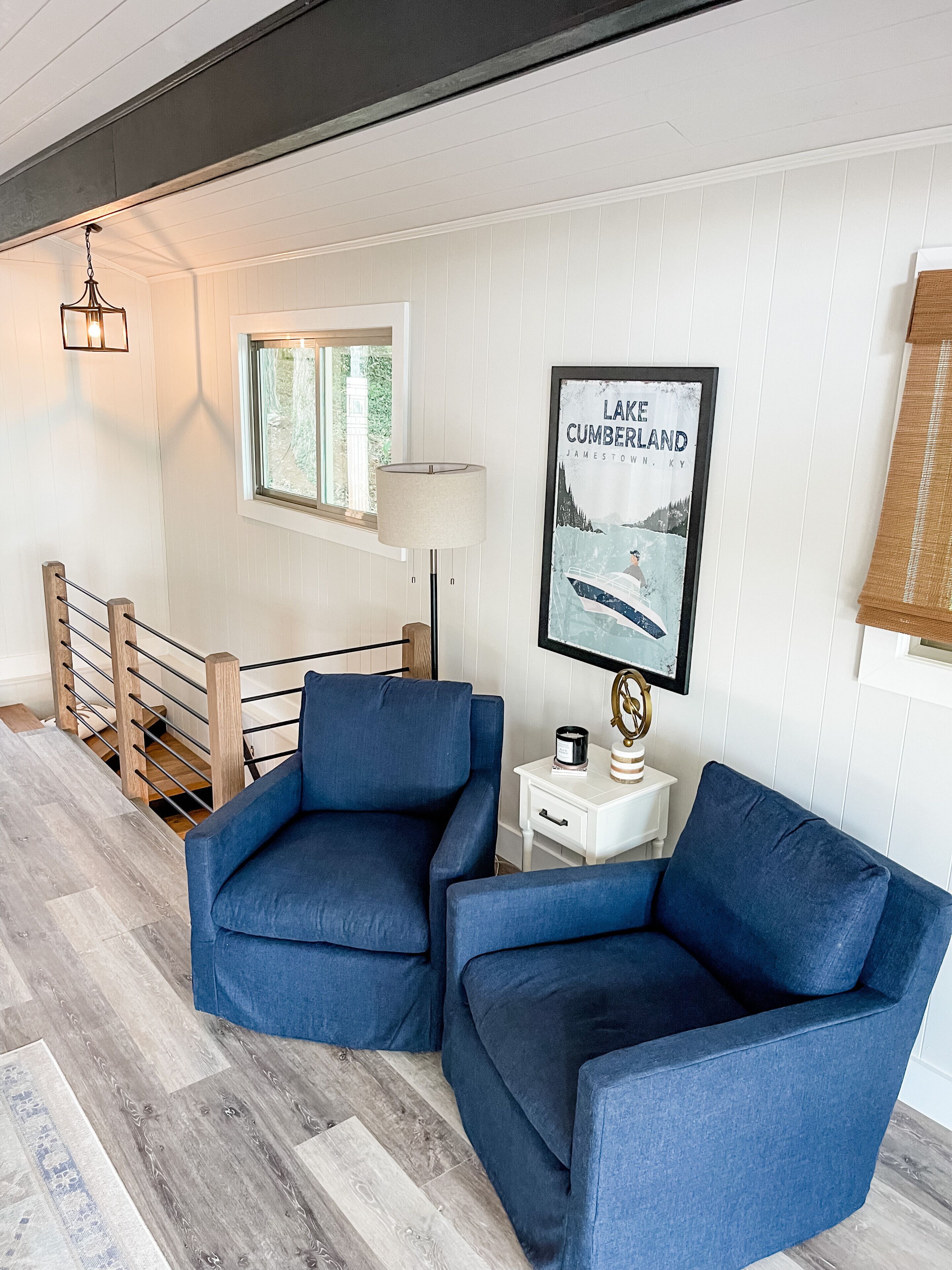 NEW!!The Overlook @ Harbor Springs-2 miles from Jtown Marina! Lake View+Parking!