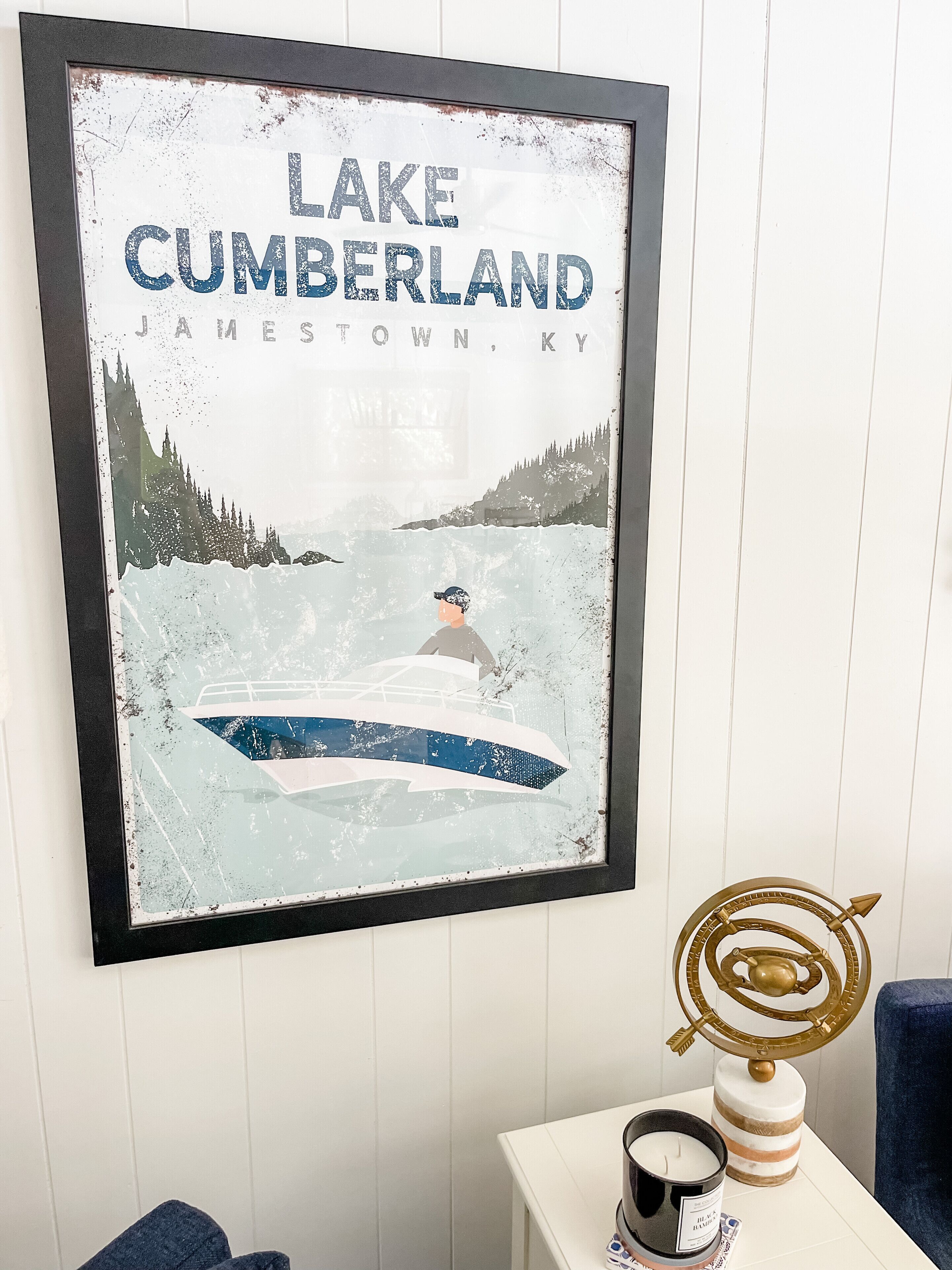Póster enmarcado del lago Cumberland en Jamestown, Kentucky, con un surfista en una tabla.