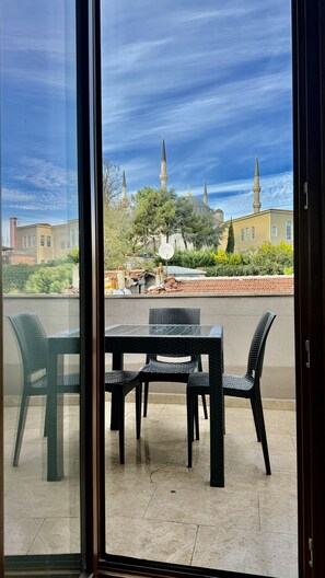 Terrace/patio - SEVEN STUDIOS SULTANAHMET (Istanbul)