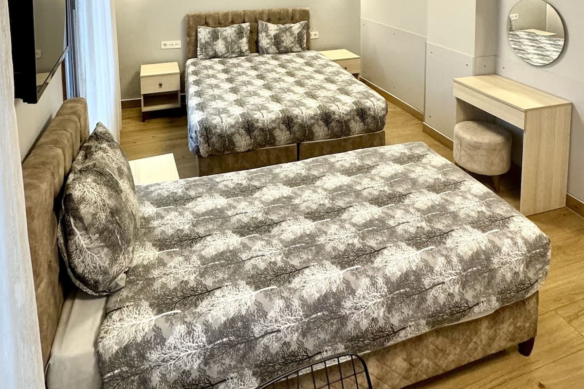 1 bedroom, minibar, in-room safe, individually furnished