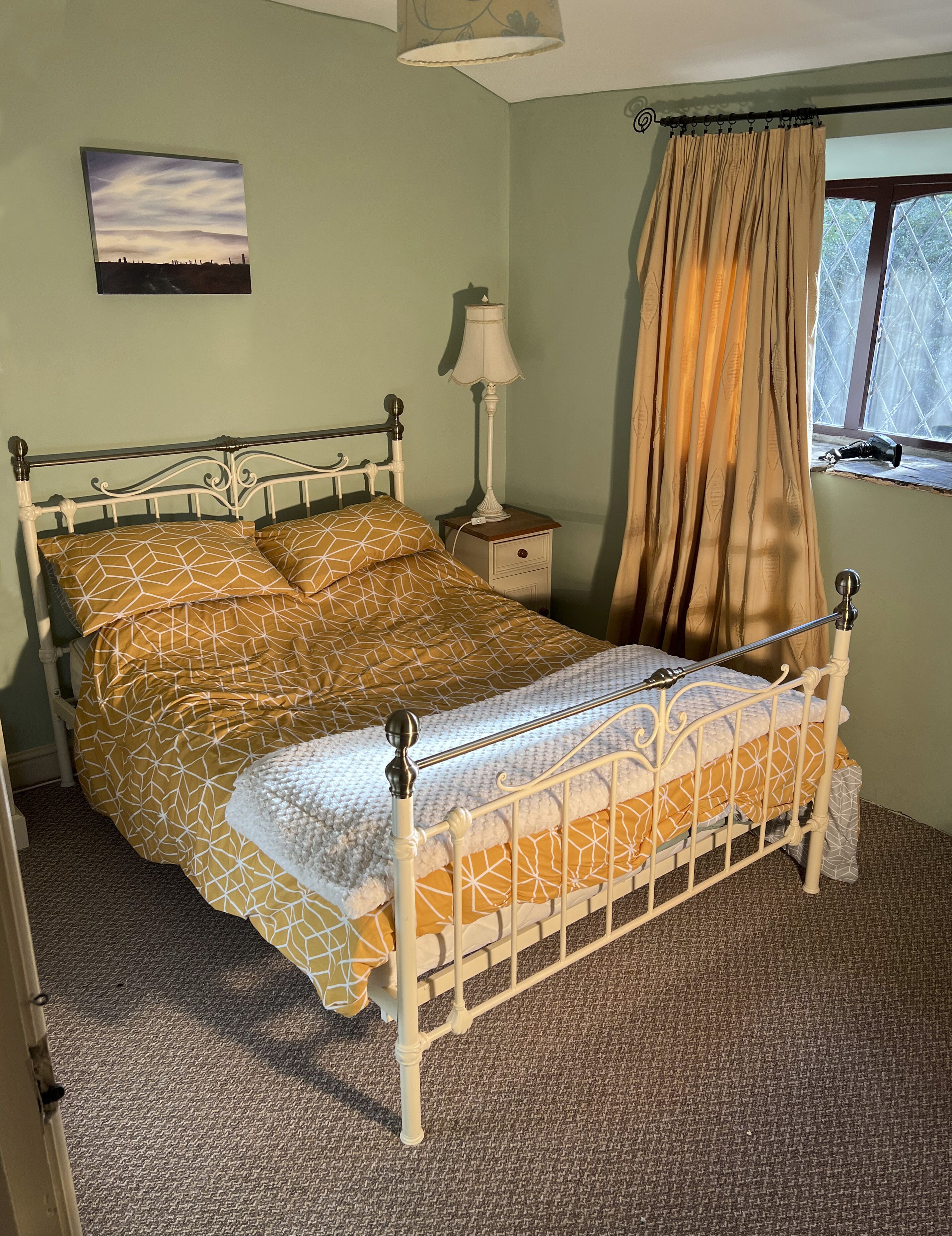 Charming 2-bed Cottage in Hebden Bridge