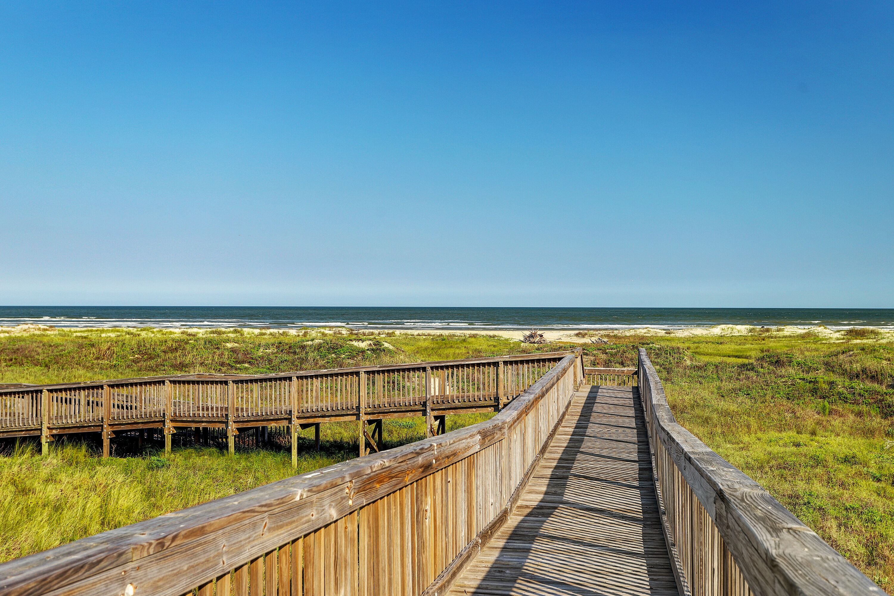 Perfect Family Beach Getaway to Pointe West beachside condo!