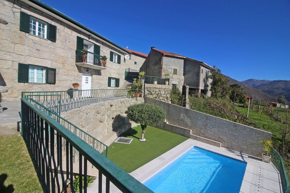 Enceinte de lâhĂ©bergement