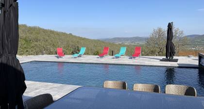 Gîtes Ardèche "La Fontaine Merveillouse"