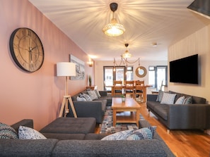 Cottage | Living room
