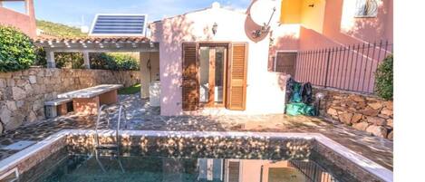 Piscina a l'aire lliure