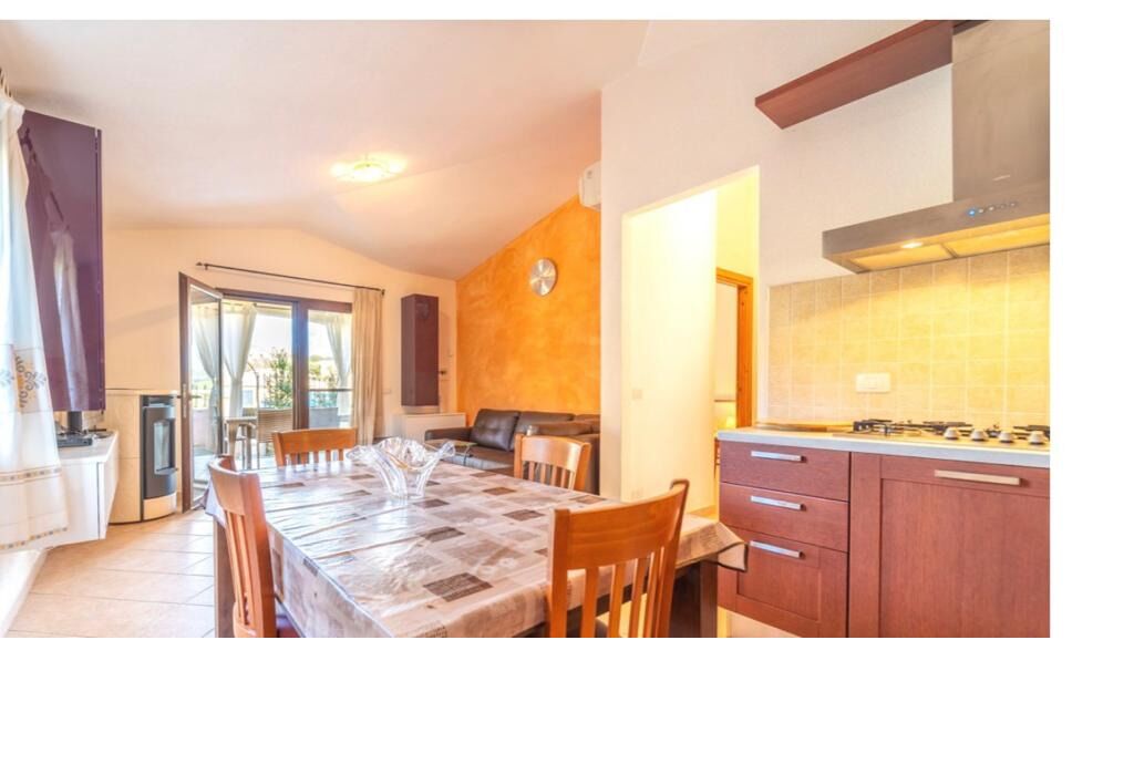 Casa Da Vinci with pool -10min from the beach