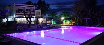 naturist angel club hotel