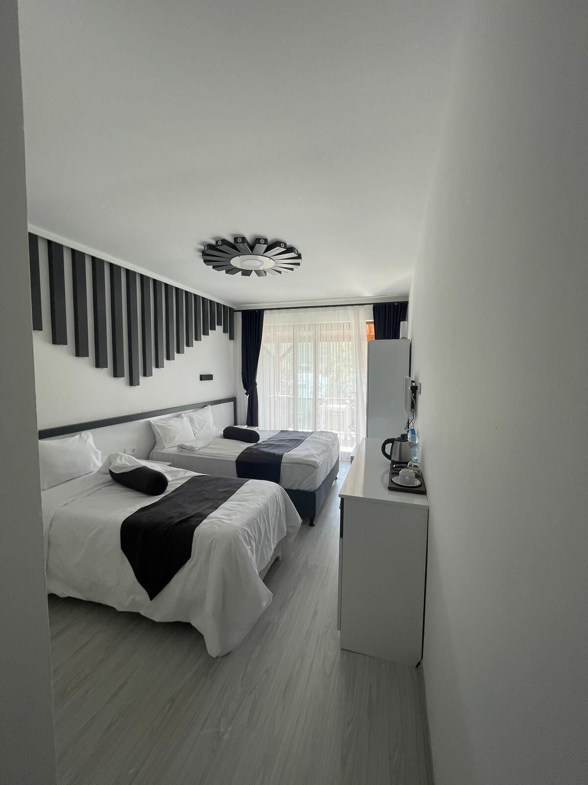 Comfort Triple Room | Egyptian cotton sheets, premium bedding, minibar, desk