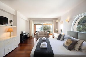 3 bedrooms