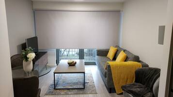 Villa, 1 Queen Bed | Living room