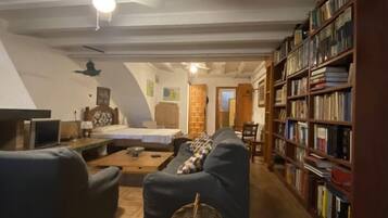 4 chambres, fer et planche à repasser, accès Internet, draps fournis